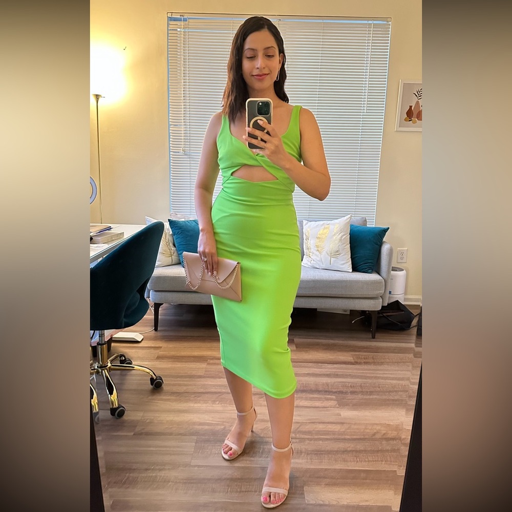 AQUA Cutout Midi Dress in Lime